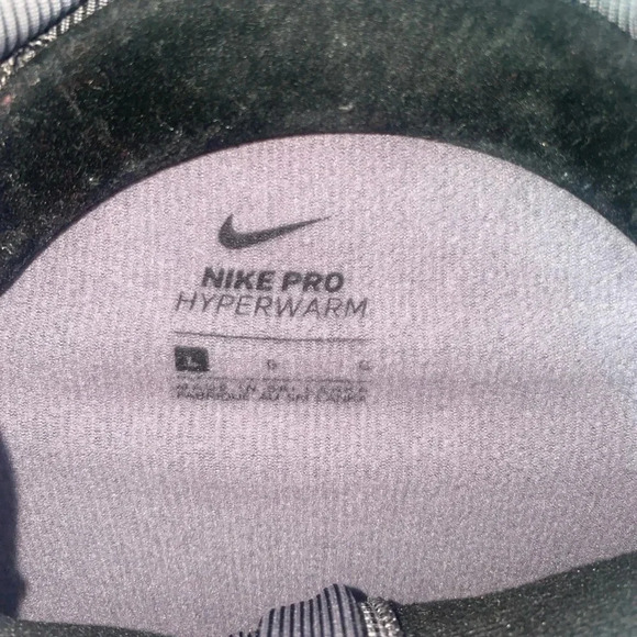 Women’s Nike pro hyperwarm quarter zip pullover top gray black color Size L - Picture 5 of 5